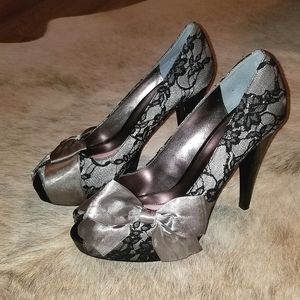 Paris Hilton Lace Pumps
